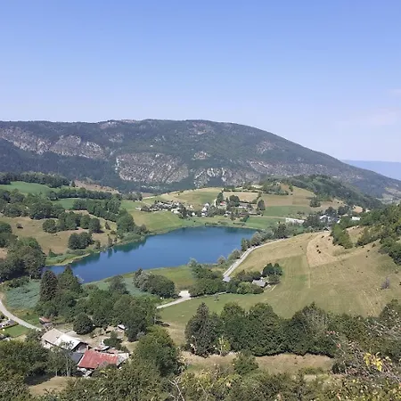 Les Mesanges Feriehus Puygros